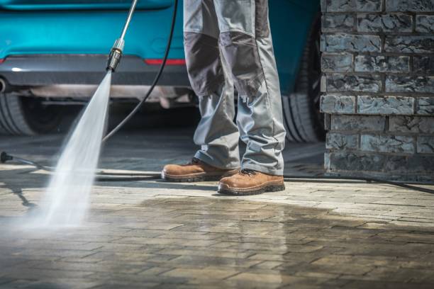 Best Pool Deck Cleaning  in Laflin, PA